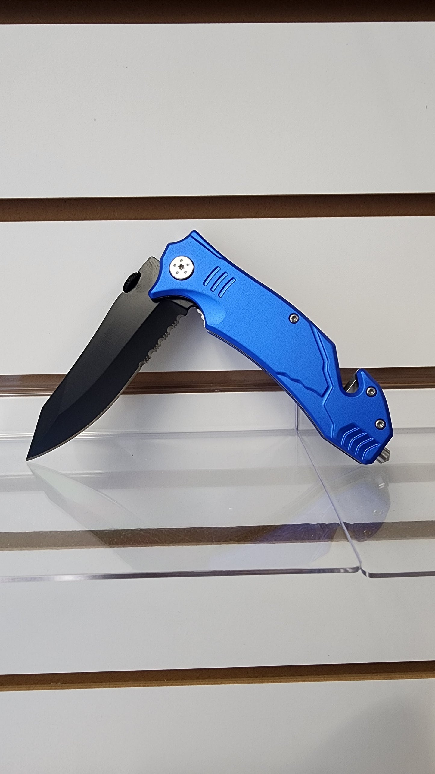 Custom Engraved Bison River Pocketknife